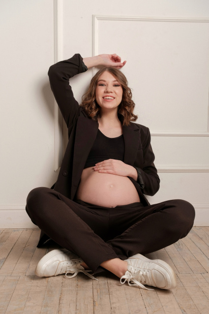 Фотосессия для беременных «В ожидании чуда» - заказать профессиональную фотосъемку от сети фотостудий Fashion Box в Краснодаре – фото № 22