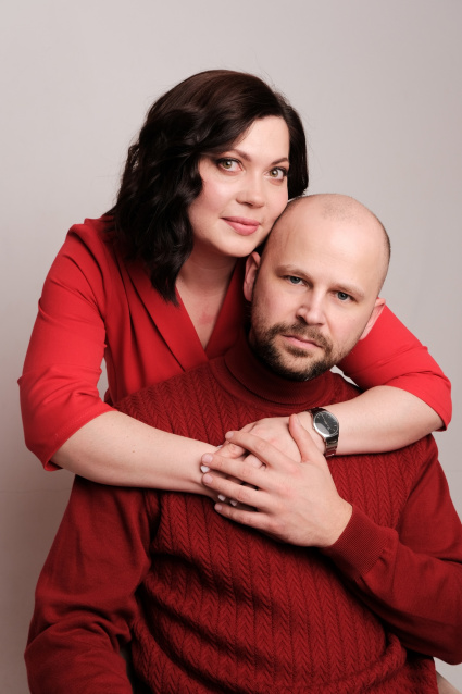 Фотосессия Love Story для пары - забронировать фотосессию в студии от сети фотостудий Fashion Box в Краснодаре – фото № 30