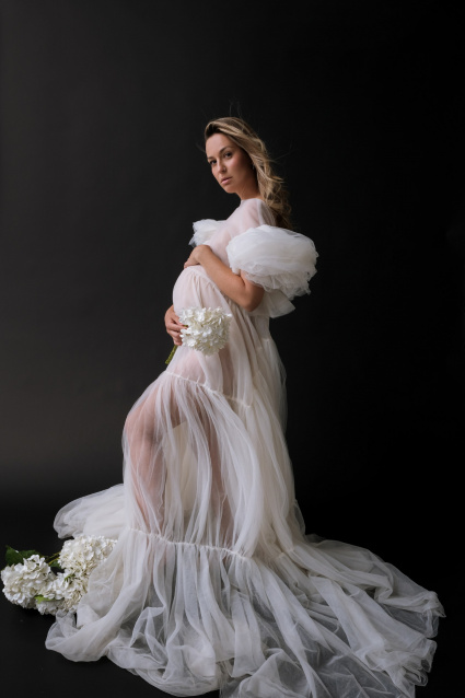 Фотосессия для беременных «В ожидании чуда» - заказать профессиональную фотосъемку от сети фотостудий Fashion Box в Краснодаре – фото № 7