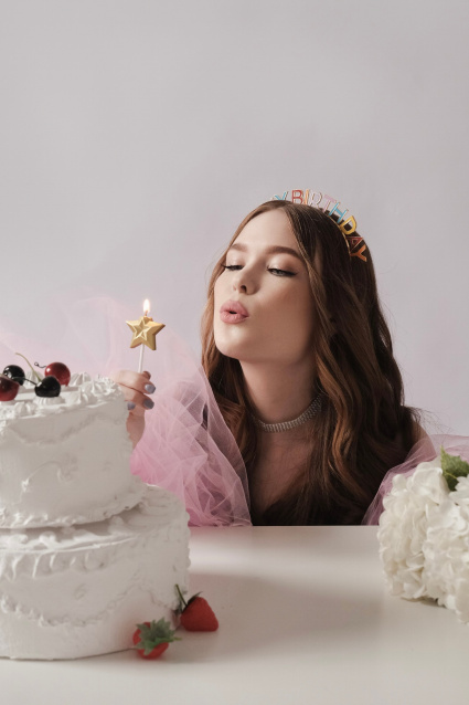 Фотосессия для именинника на День рождения - заказать съемку от профессионалов студии Fashion Box – фото № 19