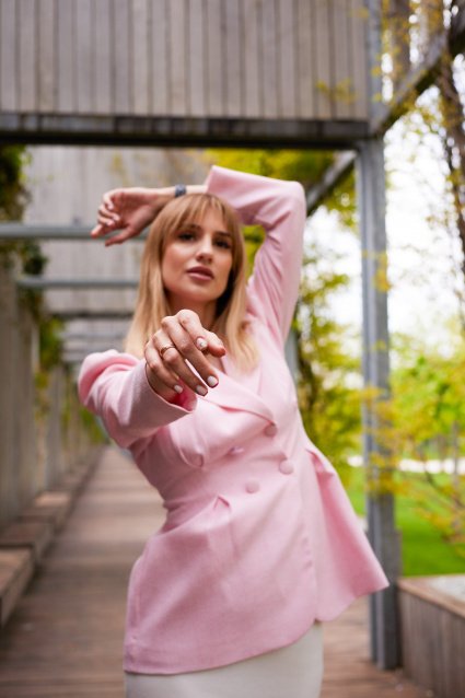 Фотосессия на прогулке - заказать профессиональную съемку от сети фотостудий Fashion Box – фото № 11